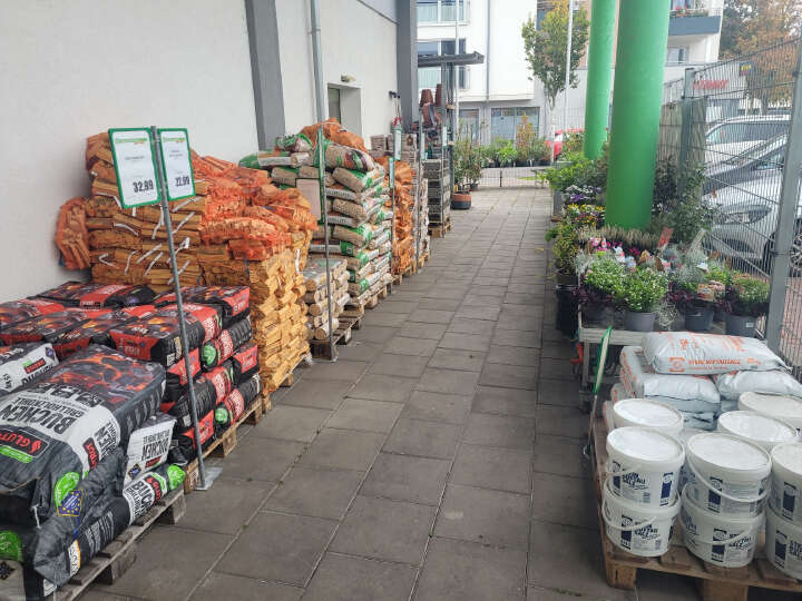 20251010 095322 resized